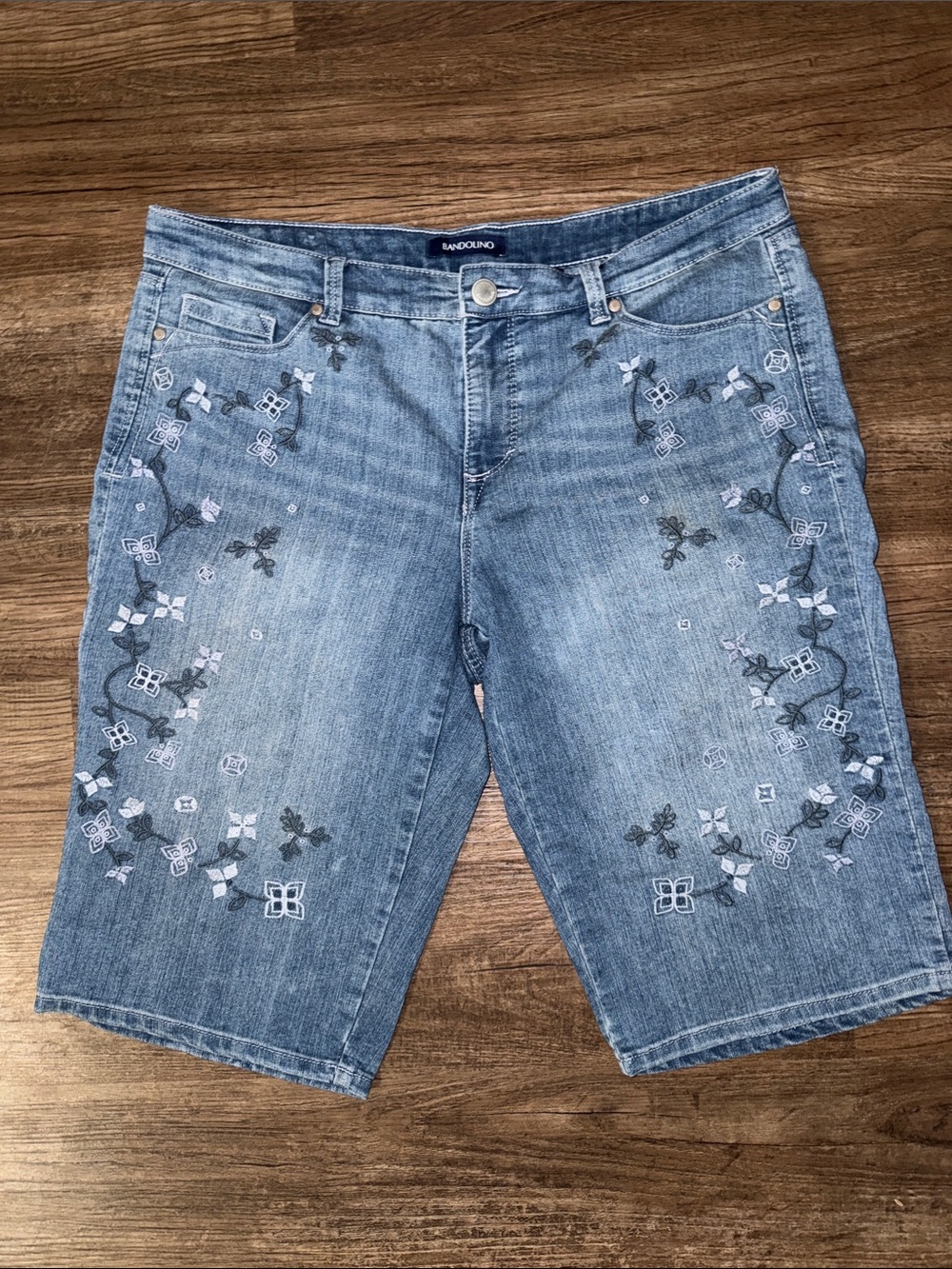 Bandolino Riley Medium Blue Denim Jeans